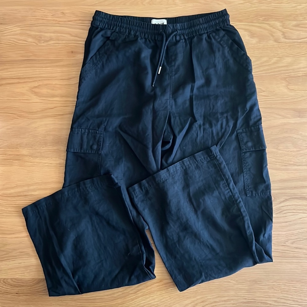 Super Cool and Comfy Pact Organic Cotton Hemp Black Cargo Pants, Size Large